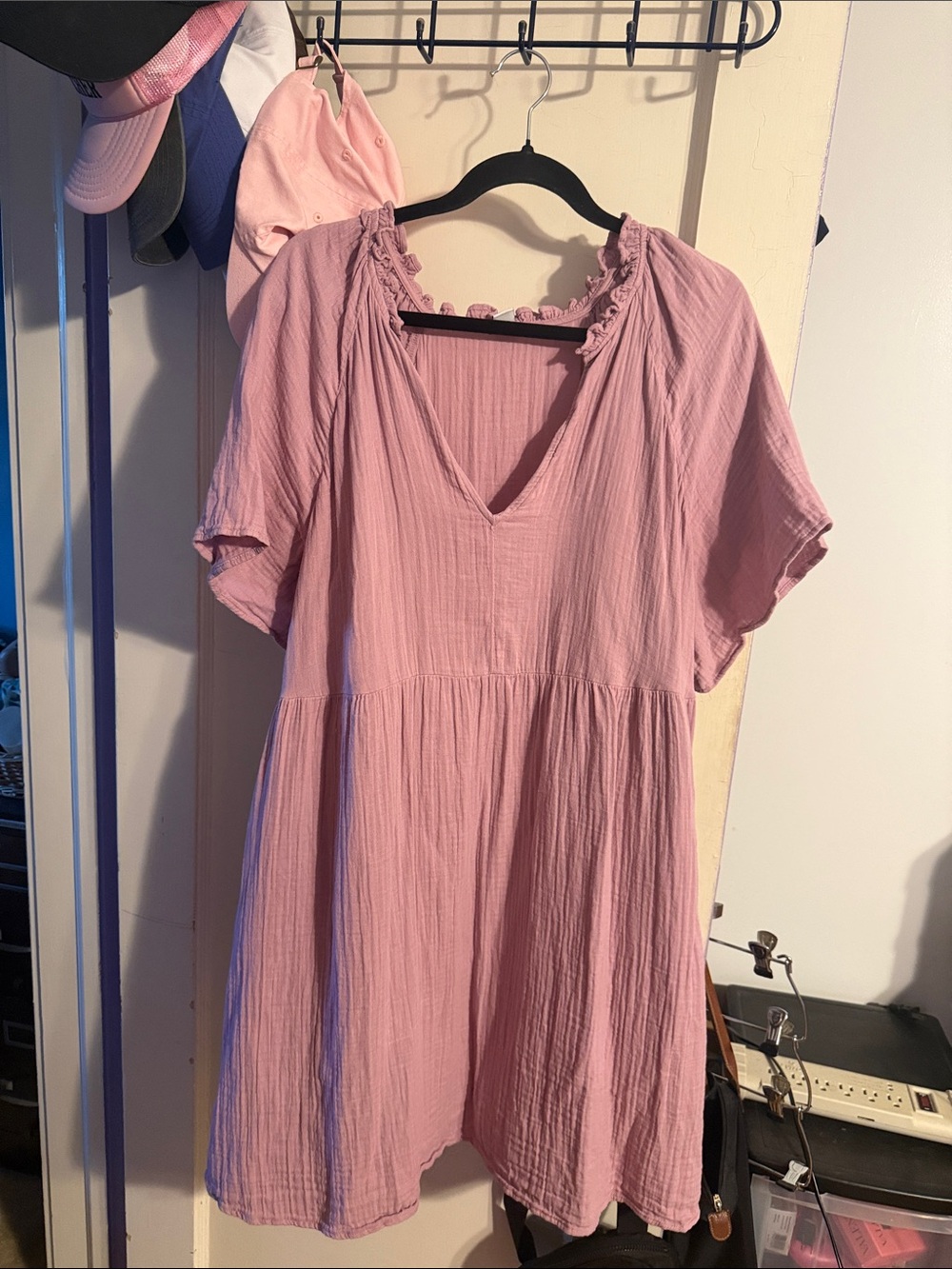 Old Navy Mauve V-Neck Peasant Top